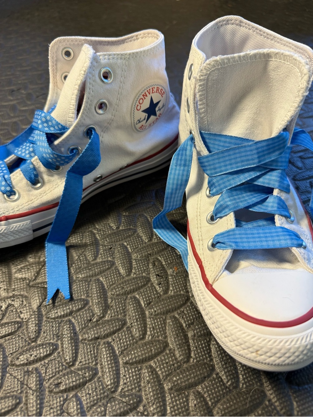 Converse Chuck Taylor All Star High Top White Ribbon Laces Women’s Size 8 - Picture 1 of 11